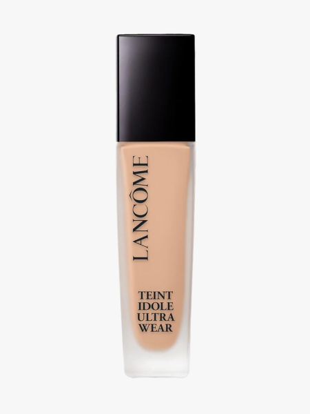 Lancôme Teint Idole Ultra 24H Long Wear Matte Foundation in branded component on a light gray background